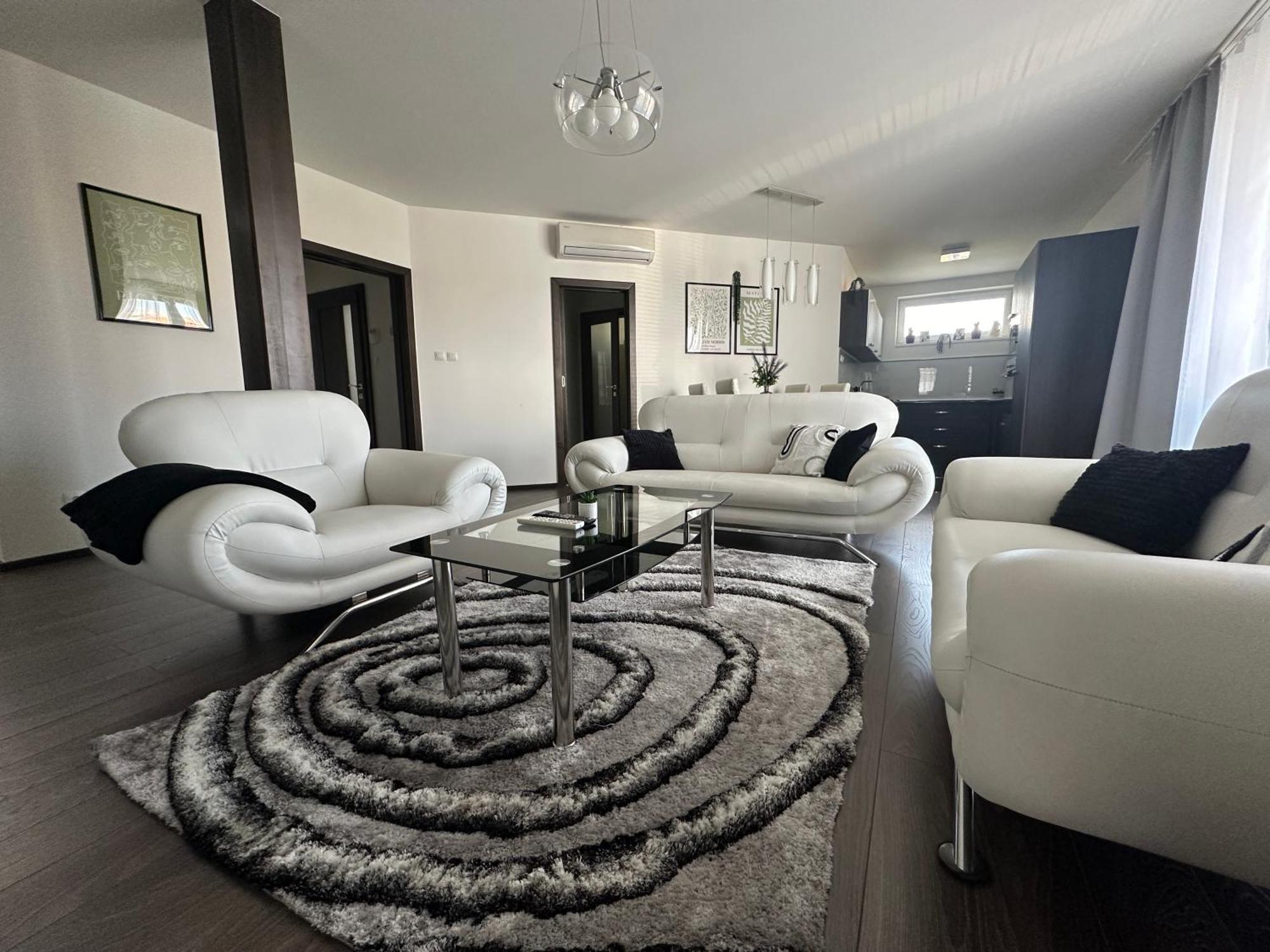 Panorama Apartments Прешов Экстерьер фото
