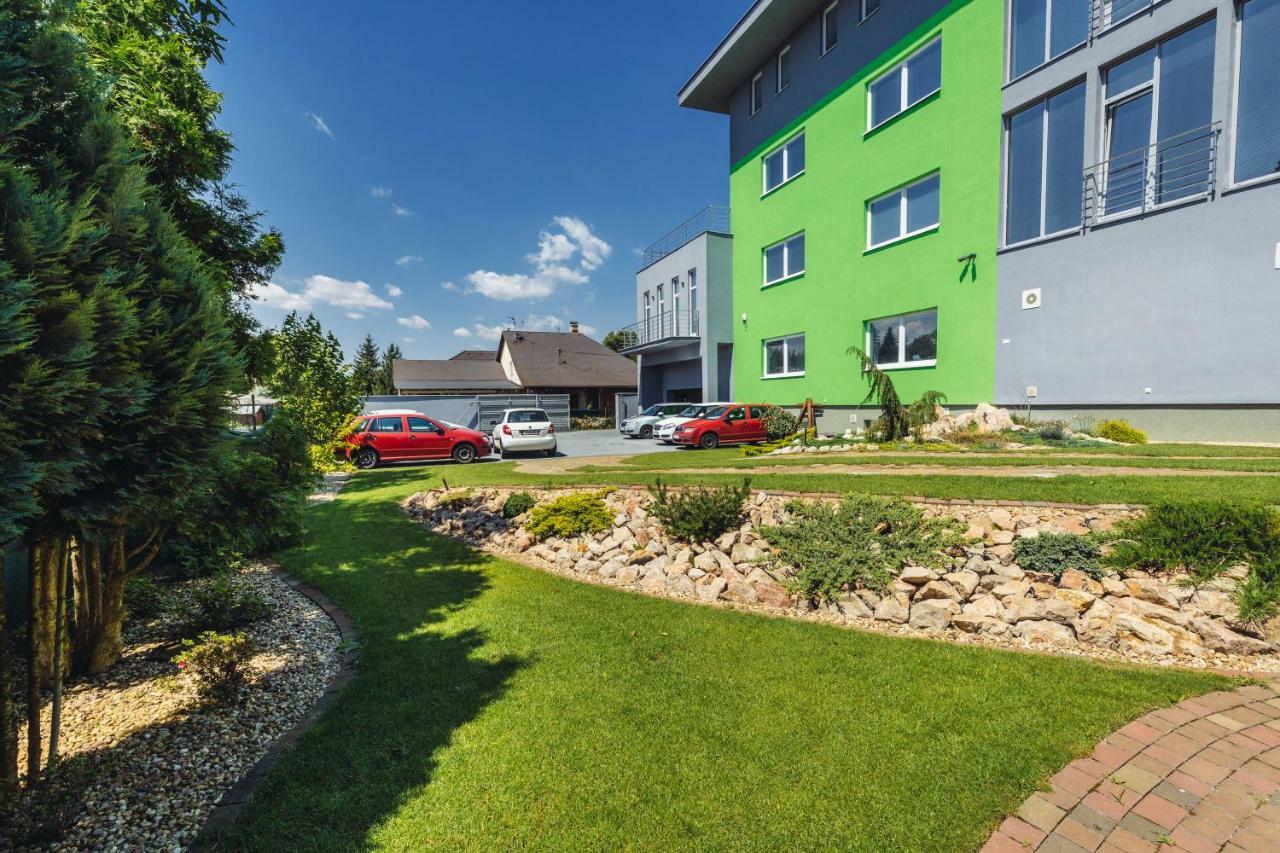 Panorama Apartments Прешов Экстерьер фото